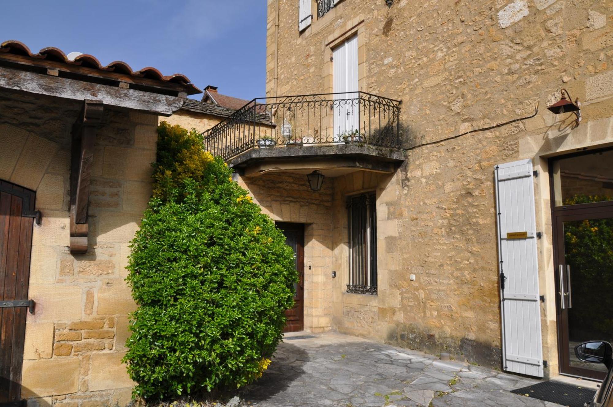 Apartment La Couronne