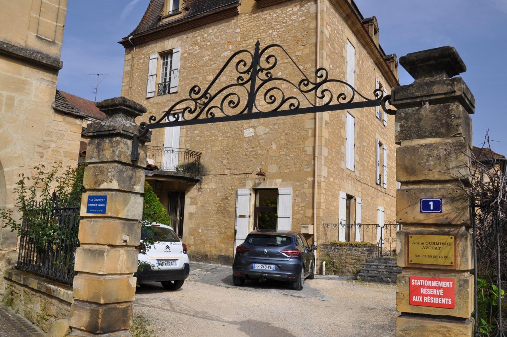 Apartment La Couronne *